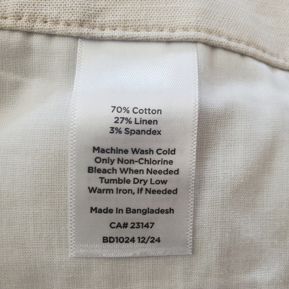 Talbots Beige Cargo Bermuda Shorts Size 10 - Picture 4 of 6